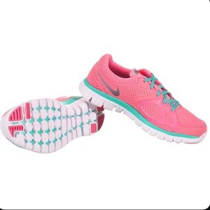 Nike Women’s Flex Run